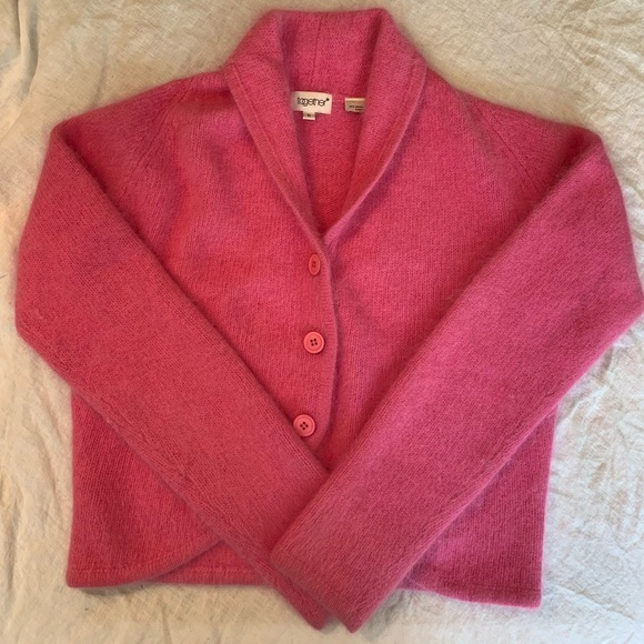 Vintage Angora Sweater in bubblegum pink. Cardigan style and slightly cropped. - Picture 3 of 5